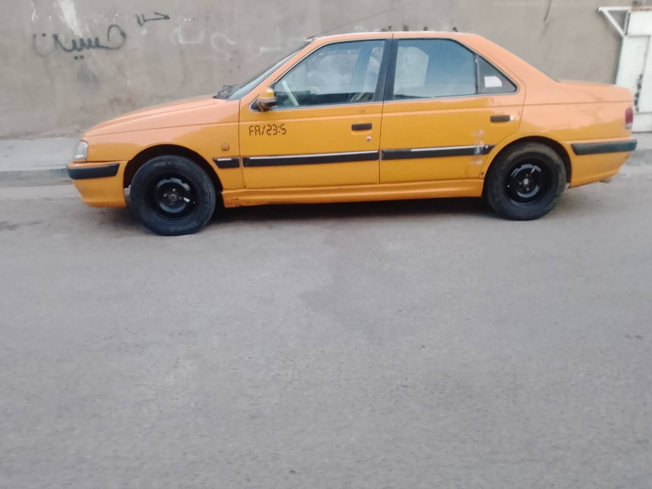 بيجو بارص موديل 2015 بيهه جاملغ وبنيد وخيط بخار تبريد شغال باتري جديد تحويل ثاني يوم باسمي سنويه لل2027 رقم انكليزي للاستفسار ***********
