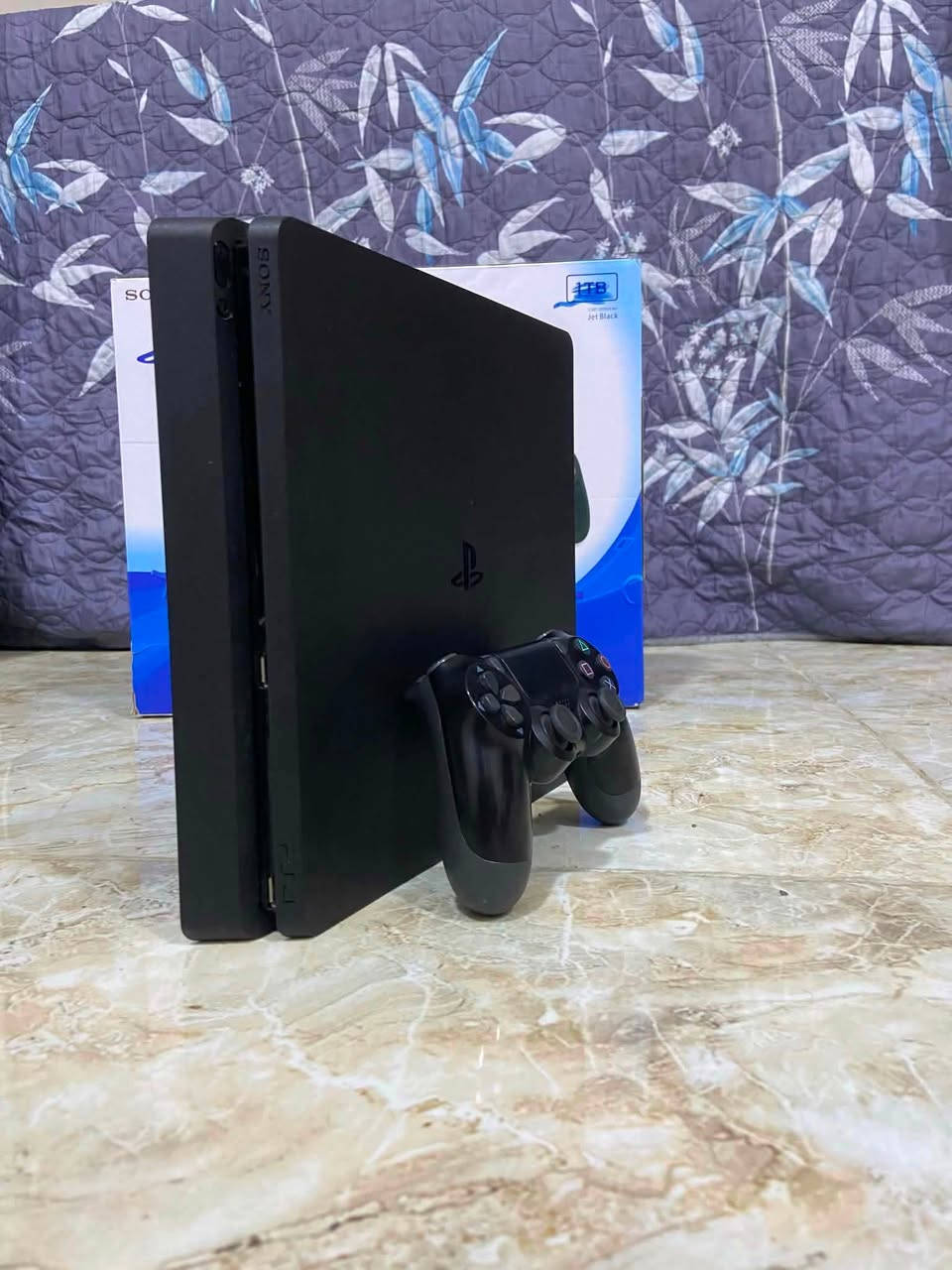 السلام عليكم اخواني 🤝
بلي ps4 slim 500gb✅
للبيع 🤝
ذاكره 500gb💽
ملحقات الجهاز ✅
يد اصلي عدد١✅
و كيبل HDMI✅
كيبل بور ✅
قرص gta5✅
الجهاز صار سبوع من اخذته ب ٣٢٥ الف من مركز باندا الجهاز اخر تحديث بس اريد ابيعه بسبب ضرف محتاج فلوس ضروري الجهاز لك ستيكر لا مفتوح ولا مصلح نضافه ٩٩٪؜ الجهاز كلش حلو و انطي بي ضمان ❤️
السعر ٢٨٠💵
مكاني بغداد الدوره 📍
للستفسار اكثر تفضلو خاص او اتصلو على الرقم
*********** 
الرقم بي واتساب ❤️
