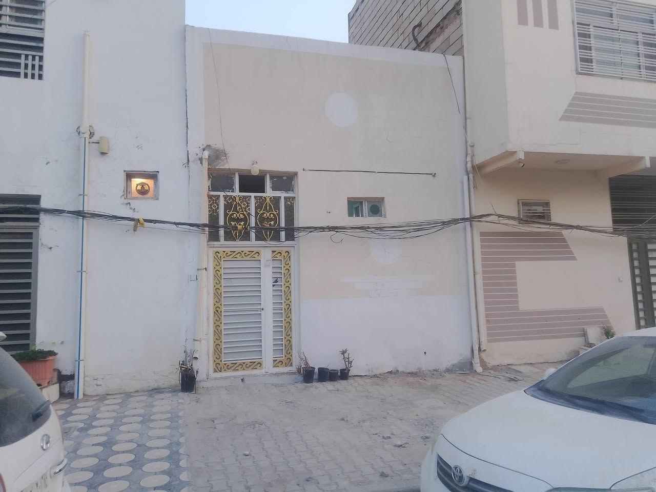 نجف العداله • ٥٥م • غرفه وصاله