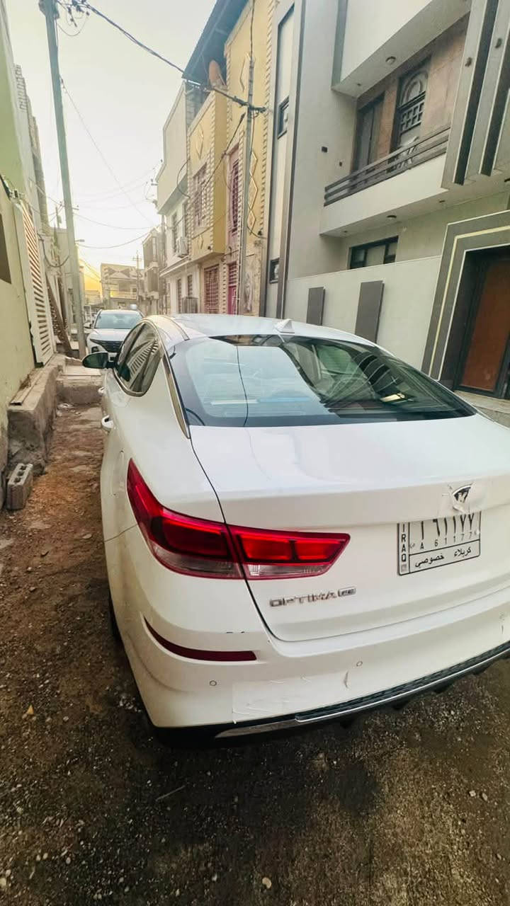 كيا اوبتما 2019 امريكي سياره مابيه صبغ فقط بارد عدا خشم الجاملغ الامامي
سياره جديده لوك ماشيه 79 الف موصفاته FE 
سياره حلوه او جاهزه من كلشي
تخم تاير جديد 
سياره بسمي 
او على ايدي 
مكانه كربلاء 
مجاور مدينته العاب السندباد 

***********
