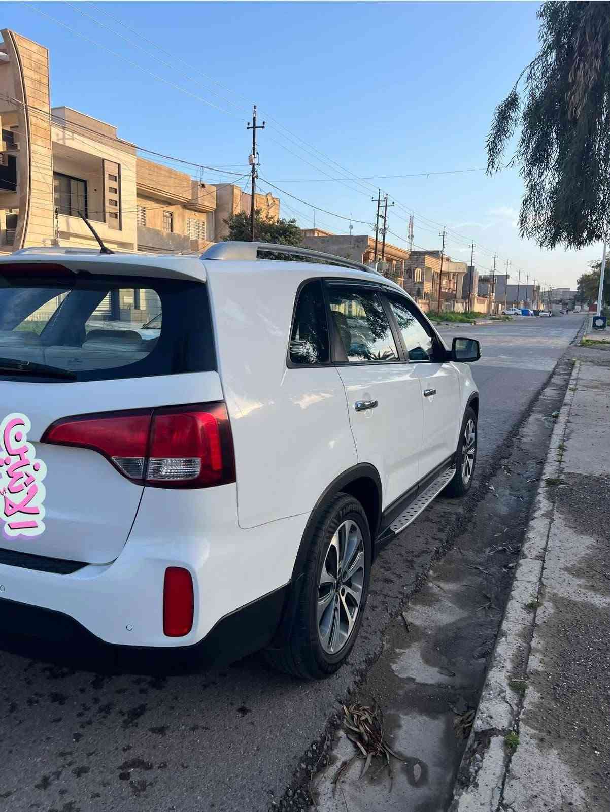 السلام عليكم 👋
سورنتو ٢٠١٣ خليجي 🚗
رقم اربيل سنوية جديدة 🚦
كابون بانزين بيها ⛽
محرك ٤ سلندر 🛑
ماشيه ١١٣ الف كيلو حقيقي 🆕
مواصفات بصمه بصمات ابواب حساسات امامي وخلفي ويل كب 🧿
ثلاث قطع تبريد ❄️
سبع راكب ✋
بدون ضرر بدون صبغ بيها ملاحظتين فقط خفيفه، 🛠️
***********
***********

نص مكتوب في الصور:
- الإثنين
- المنصور