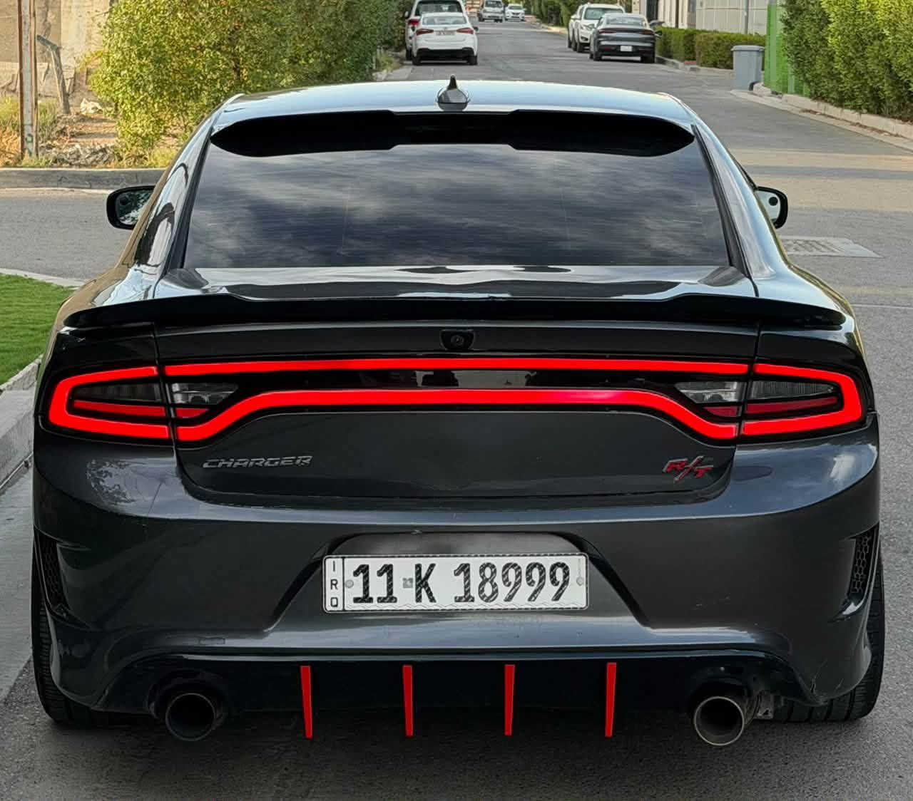 Dodge Charger Hemi R/T  2016 دوج جارجر هيمي
ضررها جانبي مطخطخه مو قوي. صبغ ٣ قطع و ٣ قطع تبديل
جميع الايرباكات سليمة. ( لغد شاصي مكفول ) 
محرك و الكير مكفول شرط الفحص غير مفتوح
عليها منظومة غاز و بيها كارت 
المواصفات  : 
- محرك 5,700
- شاشة وسائط كبيرة 
- كاميرا خلفية دوارة
- كشنات تدفئه
- شفتات ستيرن تبترونك 
- مري قلاب + حساس للضوء العالي 
- بصمة تشغيل + بصمة ابواب
- تشغيل عن بعد
- منظومة زينون 
- مود Sport
- ويل حجم 20 و تخم تاير جديد
عليها كت كامل Srt بنيد و دعاميات و دووس  
جاهزه السياره متحتاج اي صرف
السعر 148 ورقه ماكو هيج سعر و بيها شي بسيط
عنواني بغداد / الكرخ 
***********
***********
