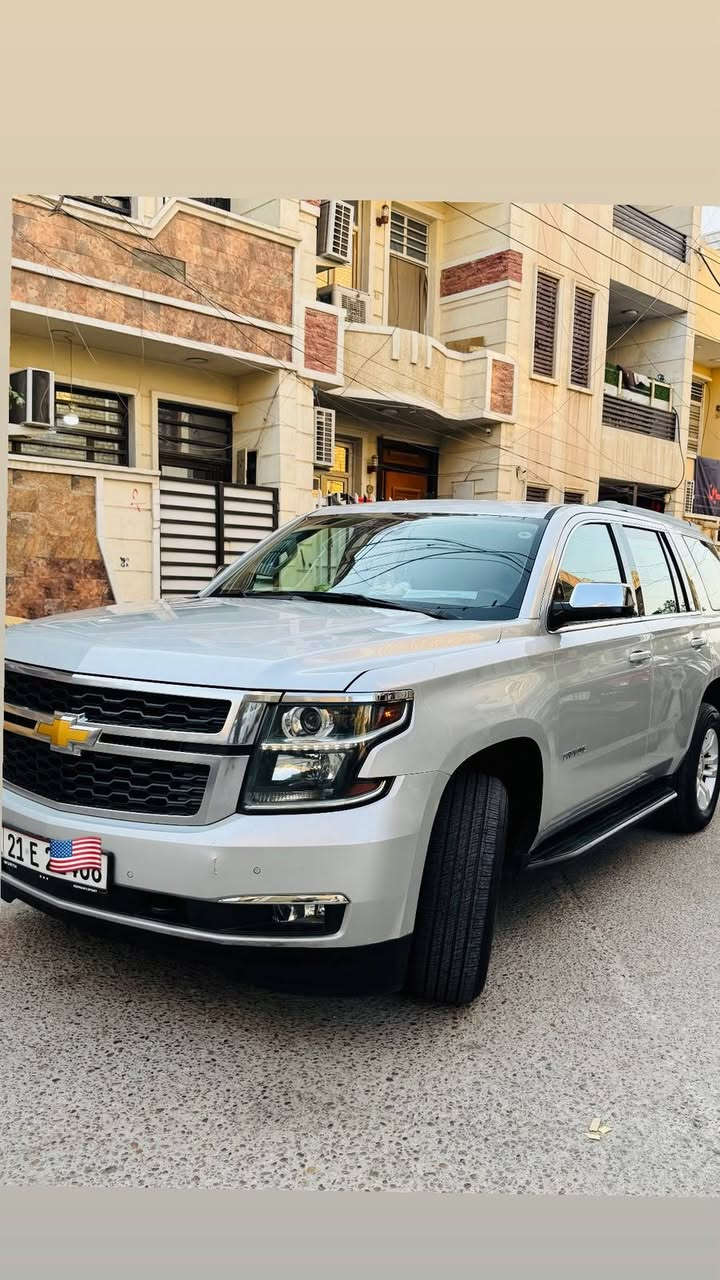 السلام عليكم
تاهو للبيع ٢٠١٦ LS خليجية وكالة المنصور
مكفولة من الصبغ والتبديل 
بارد فقط 
مكينه مكفولة 
تورباين جديد ماشية ٢٥٠ كيلو
تخم تاير جديد
مدوشمه جديد صدر جديد امامي خلفي
هزه وفحص جديد
تحويل ثاني يوم بأسمي السيارة
لايت زنون زرع عدسات 
عنوان بغداد حي القاهرة 

للاستفسار ***********
