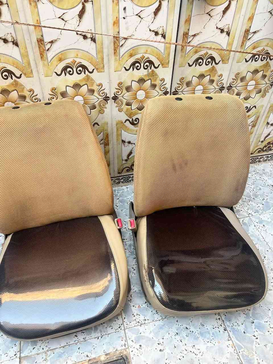 سلام عليكم كشنات سمند للبيع مكان نجف كوفه ***********. سعر ٧٥وبيهن مجال
واتساب ***********
