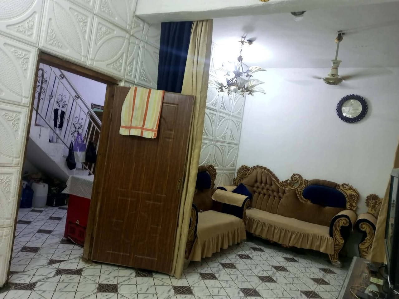 حي الحكيم • مشتمل ١٠٠م • غرفتين