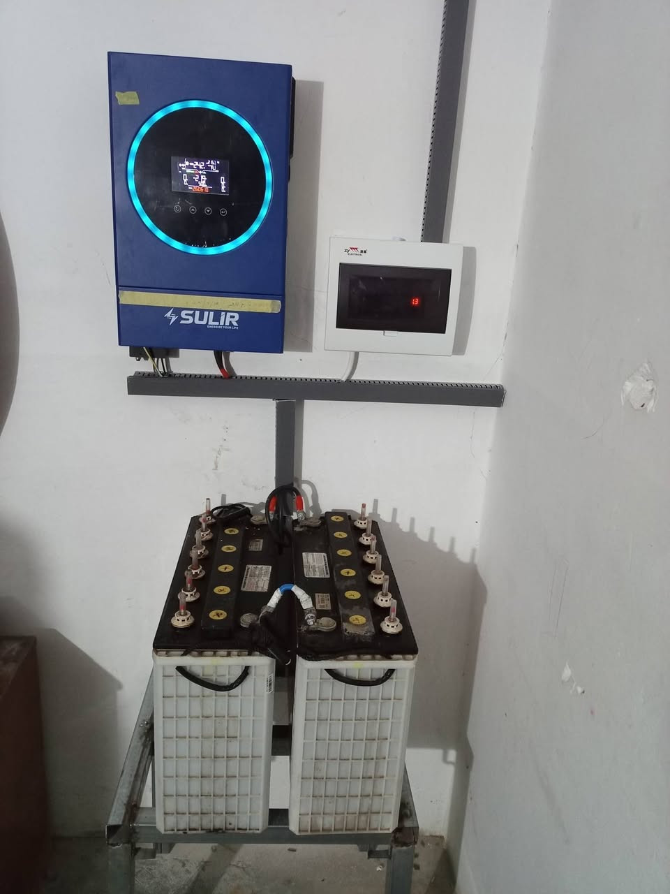 گادر عمل طاقات شمسية متفرغ العمل داخل شركات محافضة كركوك وصلاح الدين  .
جزُء من العمل في الصور.. 
 للاستفسار ***********
