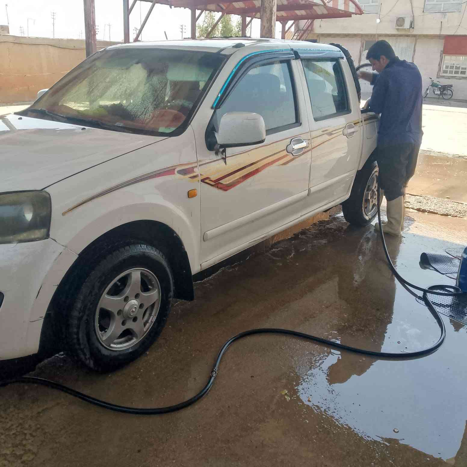 سلام عليكم سياره
كريت ويل موديل 15 كير مكينه شرط كفاله
رقم مثنئ سنويه مامنتهيه 
مابيها خياس 
السعر 62 وبيها مجال للشراي 
هاتف ***********

