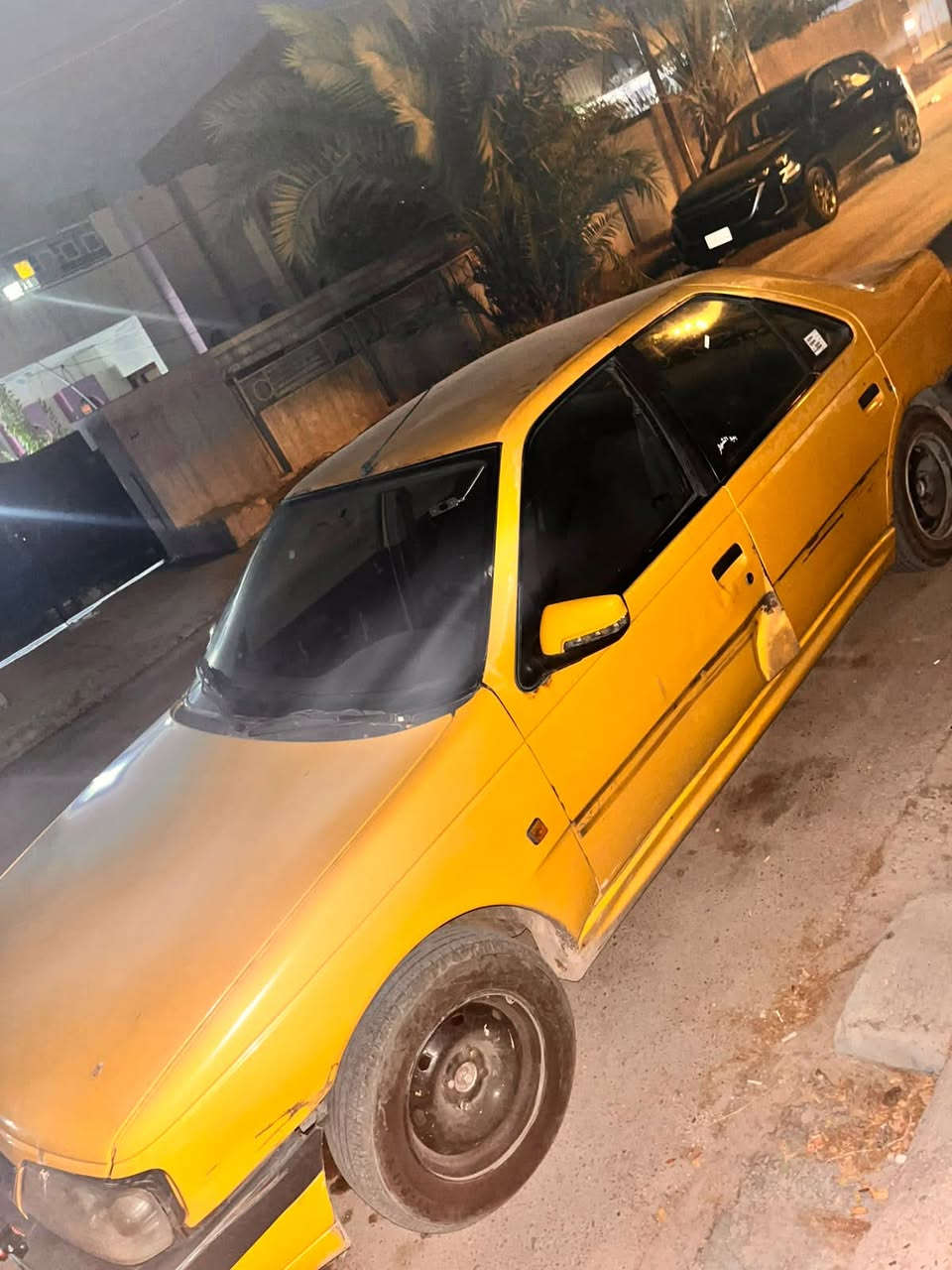 السلام عليكم بيجو 405 glx 2012 تكسي رقم بغداد الانكليزي هزة جديدة سنوية باسم والدتي تحويل ثاني تبريد الكتف مال فان عطلان يتبدل يشتغل اني شادلها منضومة تبريد جديدة من كلشي كمبريسر جديد راديتر جديد فان جديد وتخم تايرات جديد وصدر جديد امامي وخلفي وتخم نوزلات جديد بيها ضربة باب السايق عايفها بدون تصليح ولا صبغ وبيها بيكن بس بدون تبخير السيارة ما تبخر وبالجديد كامت تضرب هاف يراد الكلج يتبدل رايدها ب22 ورقة وبيها مجال كلش بسيط مكان السيارة بغداد الدورة وهذا رقمي ***********وها مصفرة هيئ وغرامات
