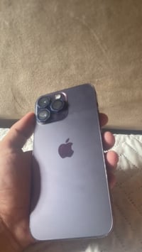 ايفون • مقفل