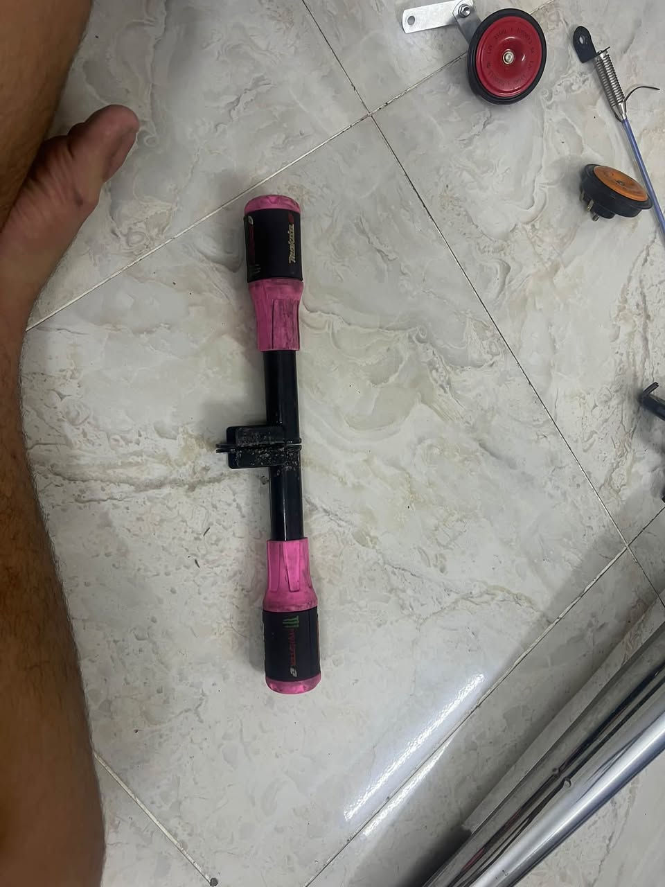 سندوك • قاعدة موبايل • هورن قوي