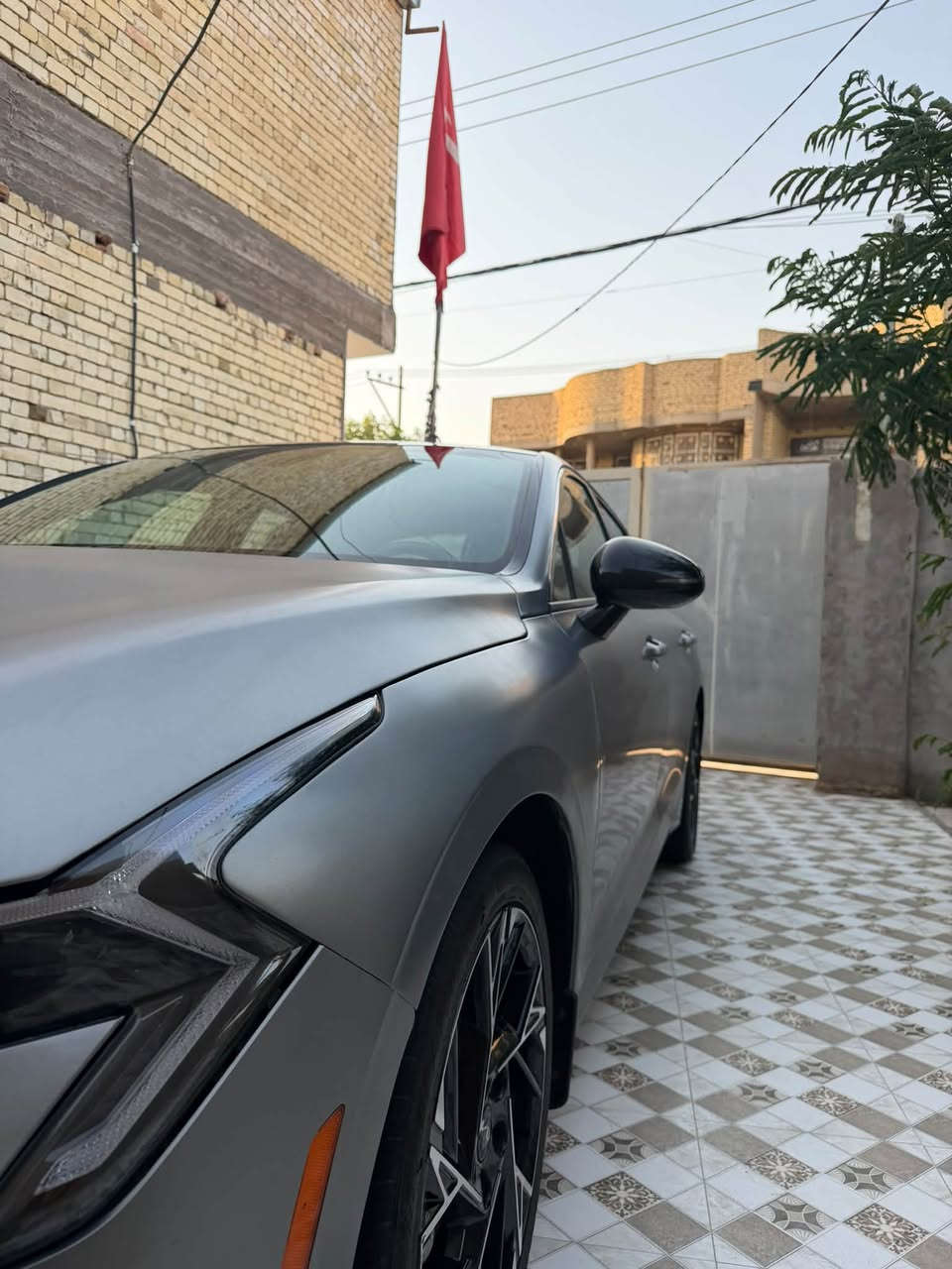 السلام عليكم
K5 2025

( موصفات معروفة) GT Line

حادثها بنيد وجاملغ نفسيتهن مصلحات بدون فتح 

بدون ايرباك. 

بدون دواخل تبديل فقط لايت. 

الدعاميه نفسه مصلحة. 

لون مميز المات.

محرك ٢٥٠٠ تنفس طبيعي.

 

حرة تترقم جميع محافظات العراق ماعدا الشمالية.

السعر ١٧٧

للاتصال ***********
