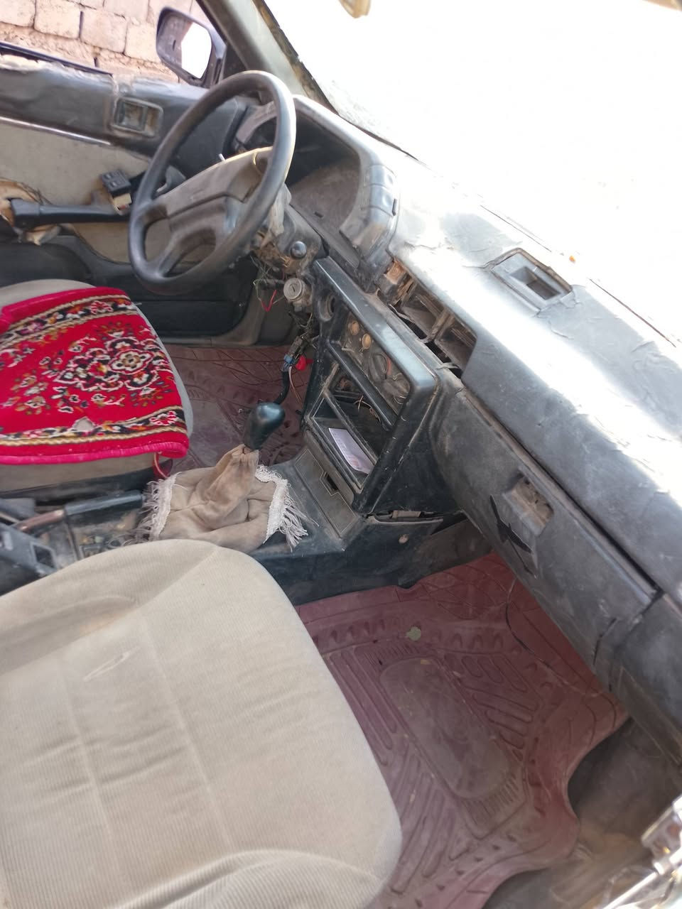 لنسر مستبوشي كير محرك شرط بدون تحويل كوم حديد شغاله نكره سلف شوف العين لاتكلي شبيها طايح حضها توديك وتجيبك بلا مانية فلان وعلان العنوان تكريت حي الشهامه السعر 800تريدها تفصيخ ابيعها شغاله
***********
