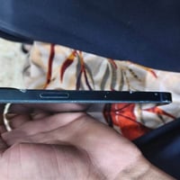 ايفون 13 عادي نيلي جهاز مامفتوح ولا داخل صيانه   ذاكرة 128   بطارية 80...