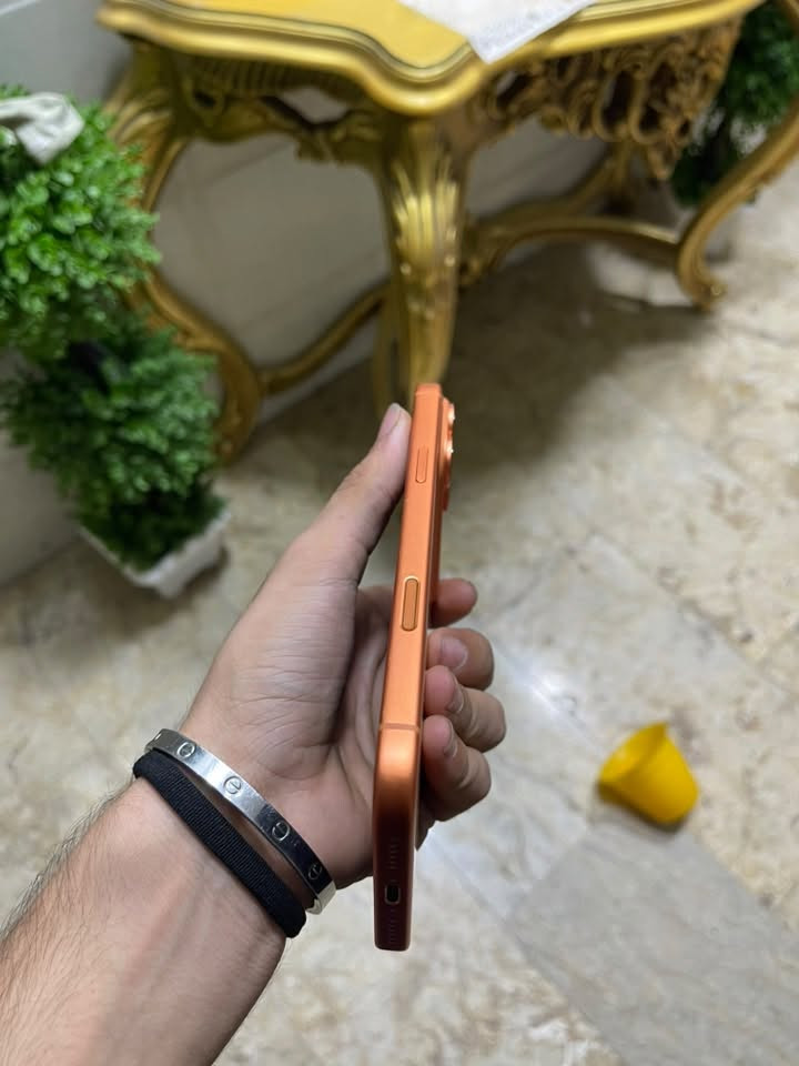 آيفون ١٧ برو ماكس • برتقالي ٢٥٦ • بطارية ١٠٠٪
