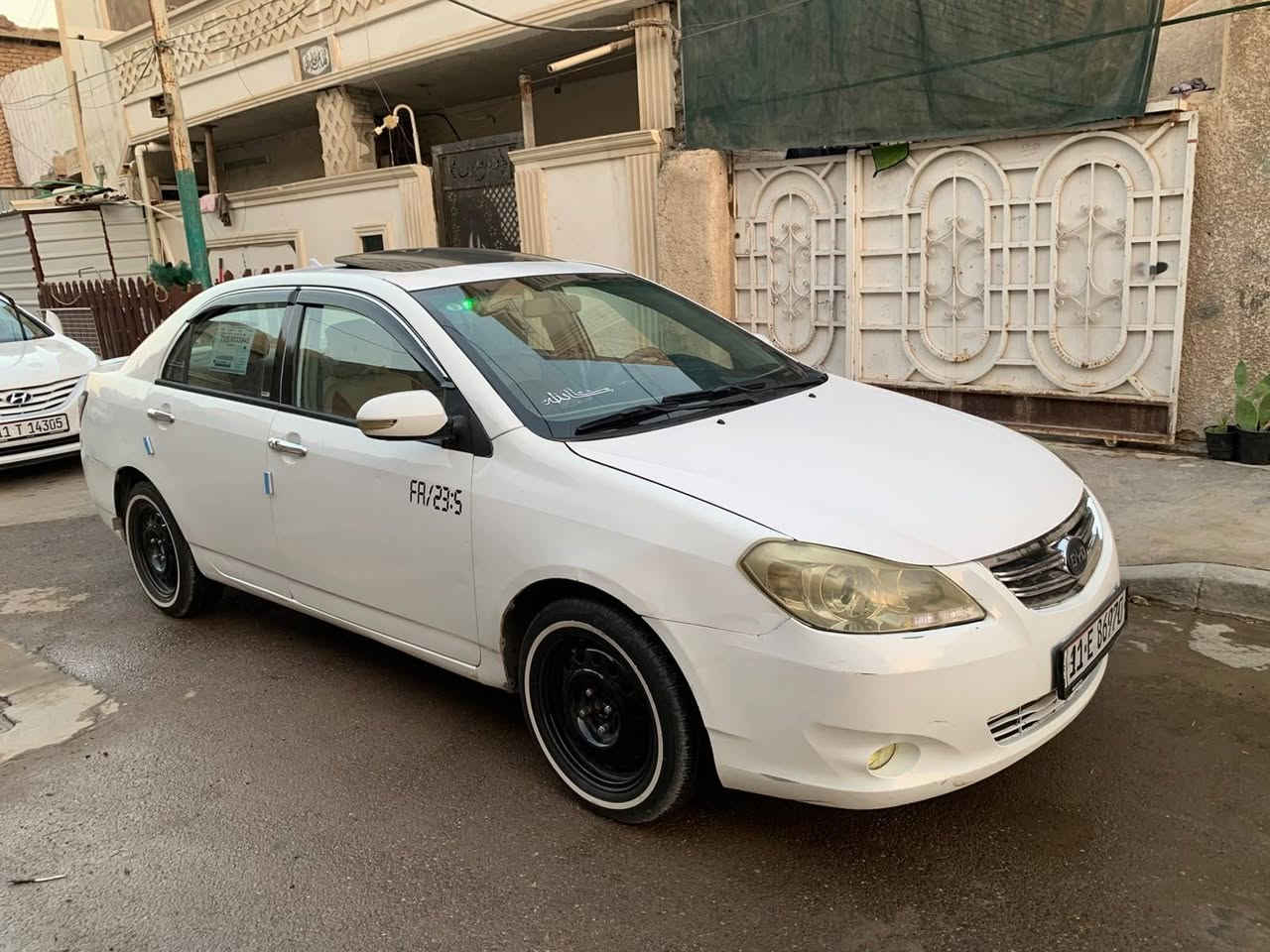 السلام عليكم للبيع فقط BYD g3 2013
كير عادي مكينه وكير وتبريد خير من الله سياره بيها احزام صبغ للجماليه مابيها ضربها قويه او دواخل للتفاصيل أكثر اتصل *********** موجود واتساب السعر 53 وبيها مجال مكان بغداد
