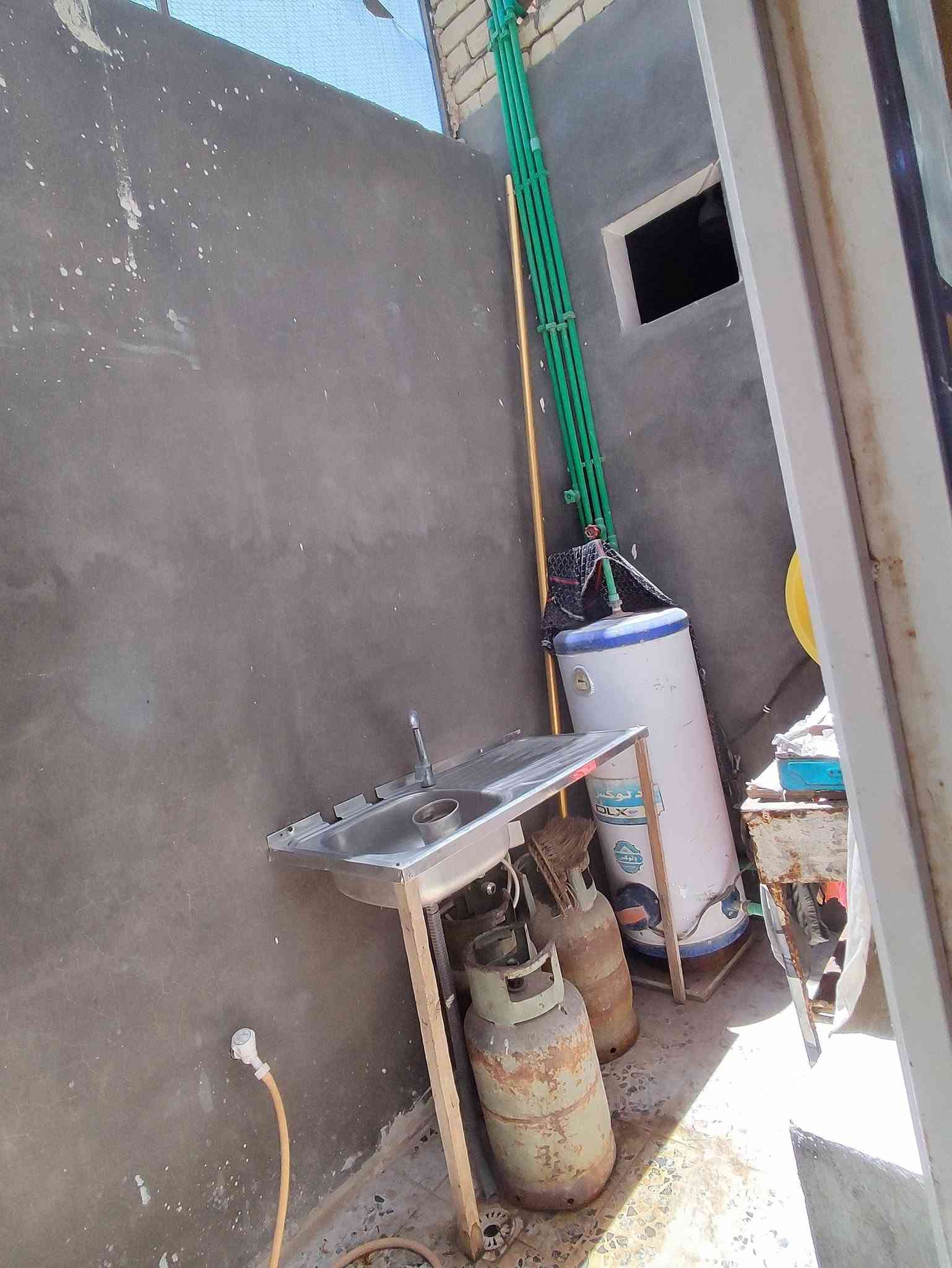 التفاصيل بالمنشور

نص مكتوب في الصور:
- بيت تابو زراعي سند 25 طريق نجف عمود 130 جهة يا حسين شارع الأكاديمية (الزرگه) مساحة 130 متر. سعره 55 وبي وبي مجال للشراي. بيت ملك صو جاهز. شارع مبلط وكافة الخدمات متوفرة. الشراي يتصل: ***********
