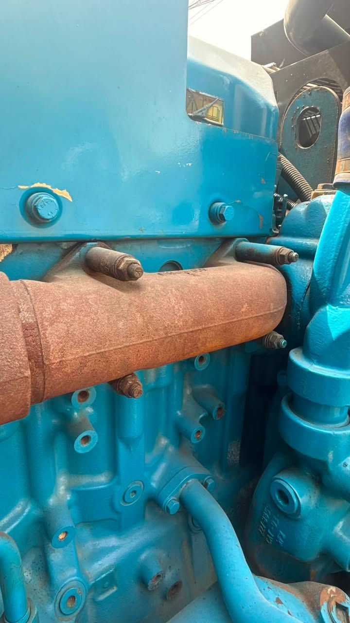 مولد نوع بيركنز 2300
350 kv
مكينه بلاديه ساعات عمل قليلل
مكينه كلشي ما مفتوح بيهة 
كفاله من الفتح والعطل 
ضمان الحمل 
 متوفر في بغداد مجمع المشن 

‭***********‬
***********
