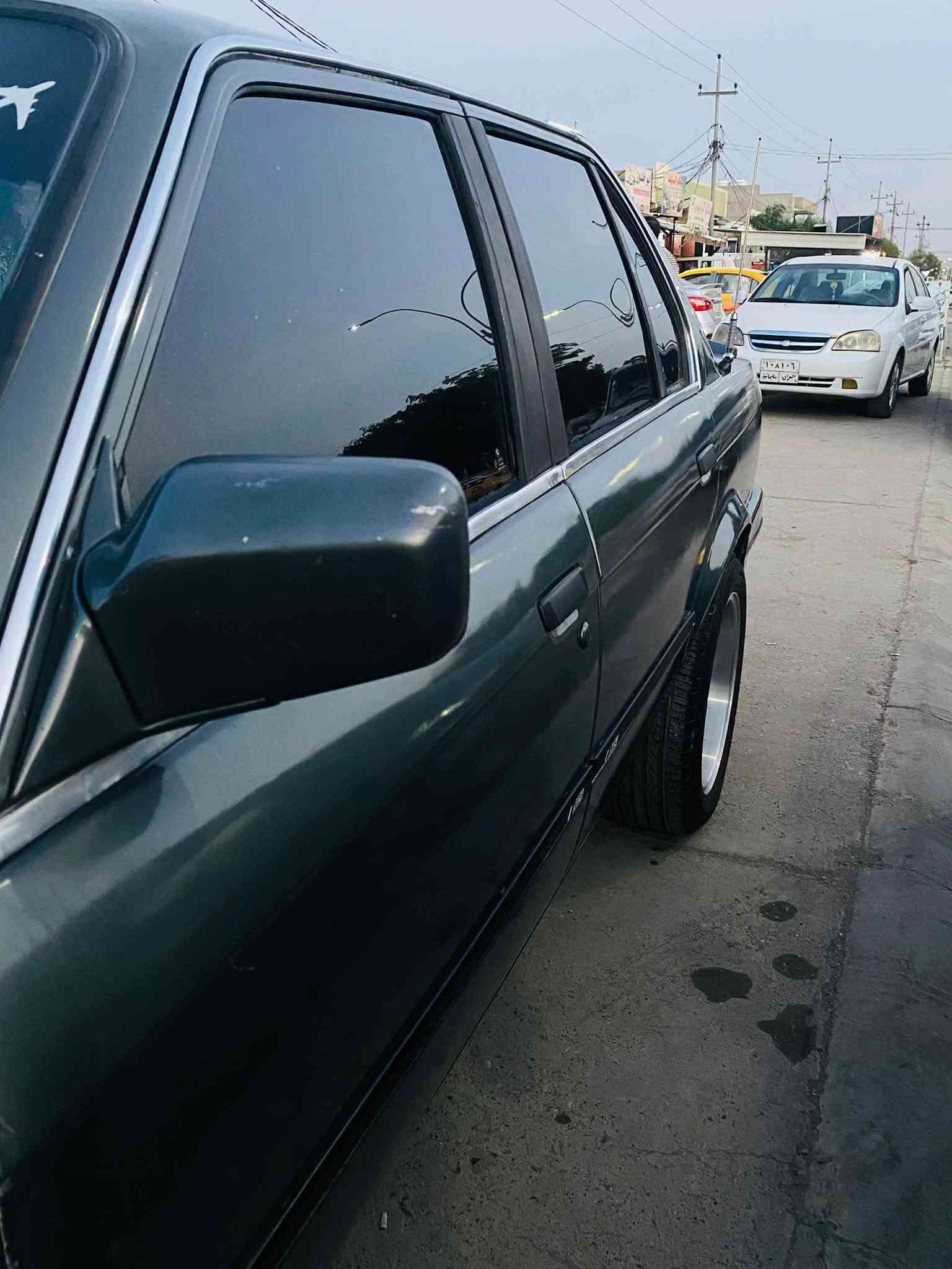 بي ام ٣٢٠i • اوتوماتيك • خانقين