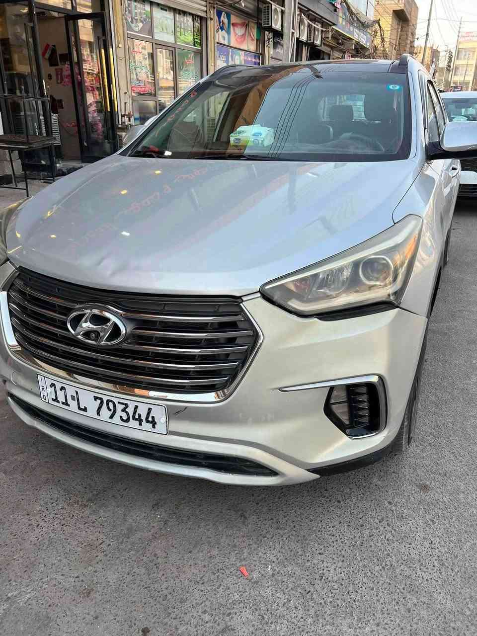 🚘 للبيع | Hyundai Santa Fe XL 2019 🇺🇸
هيونداي سانتافي XL موديل 2019 وارد أمريكي

🔹 محرك 3.3 V6 GDI
🔹 قوة 290 حصان
🔹 قير أوتوماتيك 6 سرعات
🔹 ماشية 95 ألف ميل
🔹 بانوراما
🔹 مقاعد كهربائية
🔹 مقاعد جلد
🔹 تبريد وتدفئة للمقاعد الأمامية
🔹 تكييف للصفوف الخلفية
🔹 شاشة وسطية
🔹 كاميرا خلفية
🔹 سونار أمامي وخلفي
🔹 دخول ذكي وتشغيل زر
🔹 باب خلفي كهربائي
🔹 3 صفوف

💰 السعر: 165

⚠️ ملاحظة: البانوراما مشكلتها فقط بالسچّة، وإذا يطلع بيها أي شيء ثاني أني أتحمل تصليحه على حسابي.

📍 كربلاء
📄 السيارة باسمي
🔄 التحويل ثاني يوم
🔍 الفحص مفتوح

📞 للتواصل: ***********
