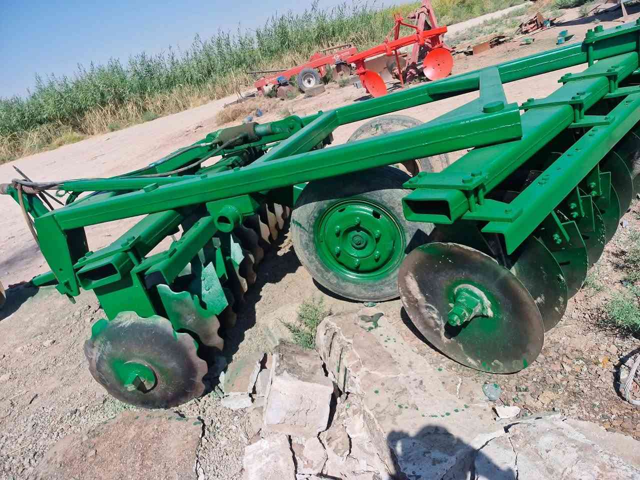 للبيع دسك دفاعي حجم 24مستعمل نضيف عنوان واسط الزبيديه قرب الطاقه الكهربائيه 
***********
