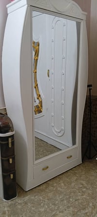 غرفة نوم • واتساب • للبيع