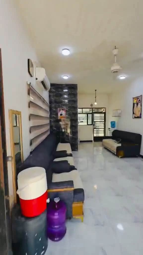 � دار للبيع – بيع بألاقساط او نقد
📍 العنوان: حي الأمين – داخل مجمع سعيد
📜 الملكية: زراعي سند 25
📐 المساحة: 300 متر

🏠 تفاصيل الدار:
• غرفتين نوم
• صالة استقبال
• مطبخ
• صحيات داخلية وخارجية
• كراج
• حديقة 🌿
• البناء: طابوك وصب كونكريت

🔺#للاستفسار مراسله واتساب ع الرقم التالي 

http://wa.me/+964*********** مقتدى 📲

—————————————————————
او زيارة مكتبنا

🔺العنوان:- حي الجامعة شارع عشرين مكتب مقتدى العكيلي للعقار والمقاولات العامة

