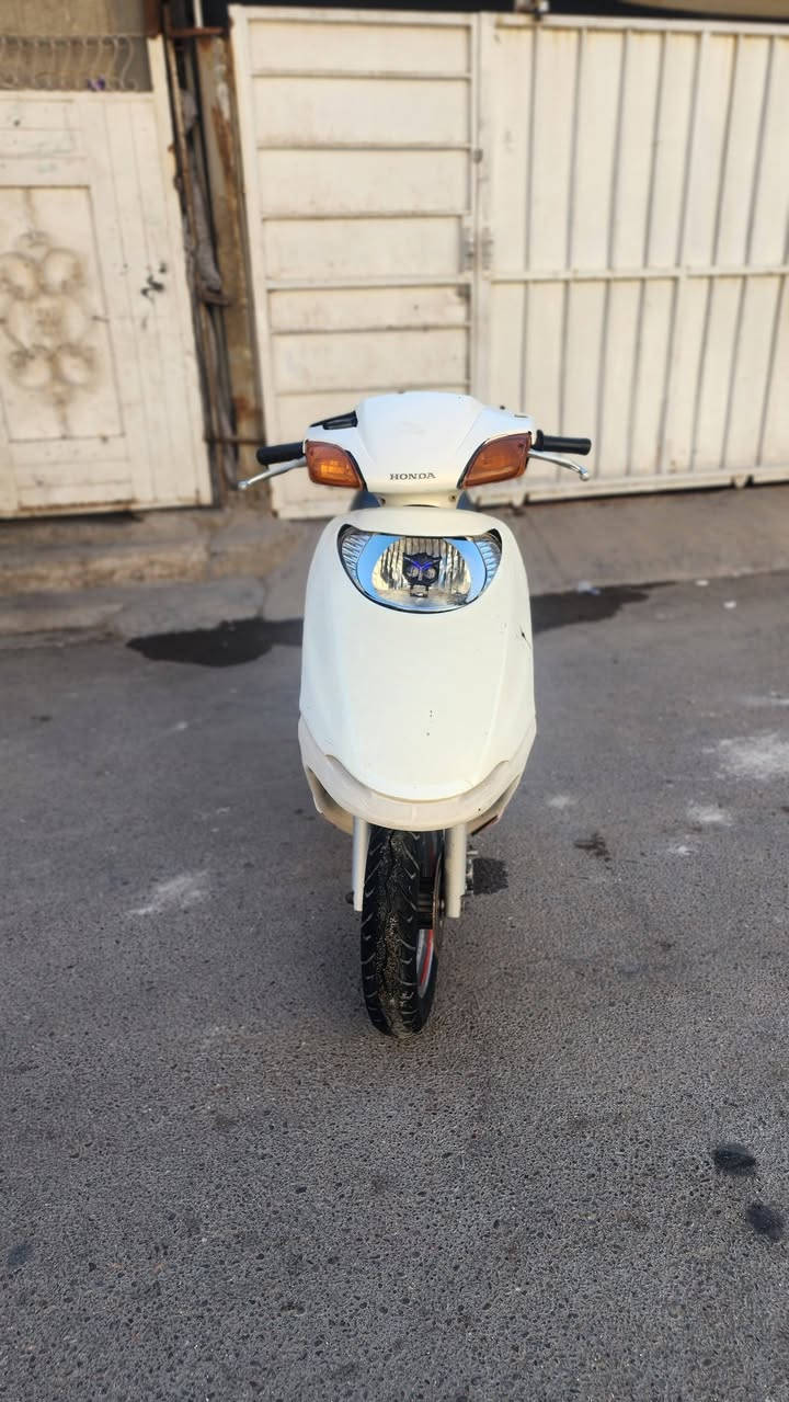 السلام عليكم 
دراجة سبيسي 
سعر ٣٠٠ بيهة مجال 
مكان شعب 
رقم ***********
