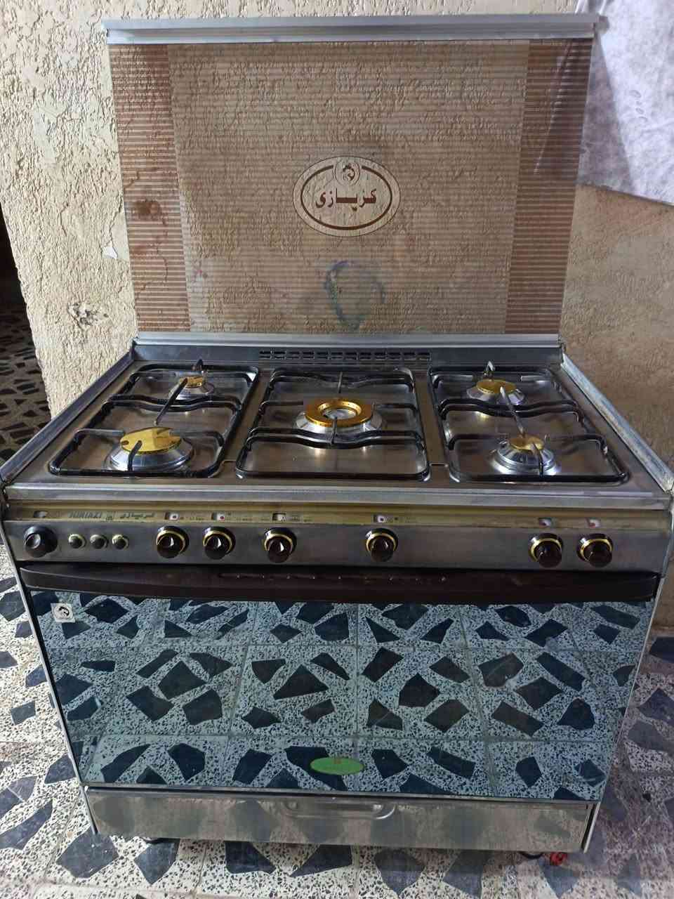 طباخ كريازي مصري كله شغال ***********

