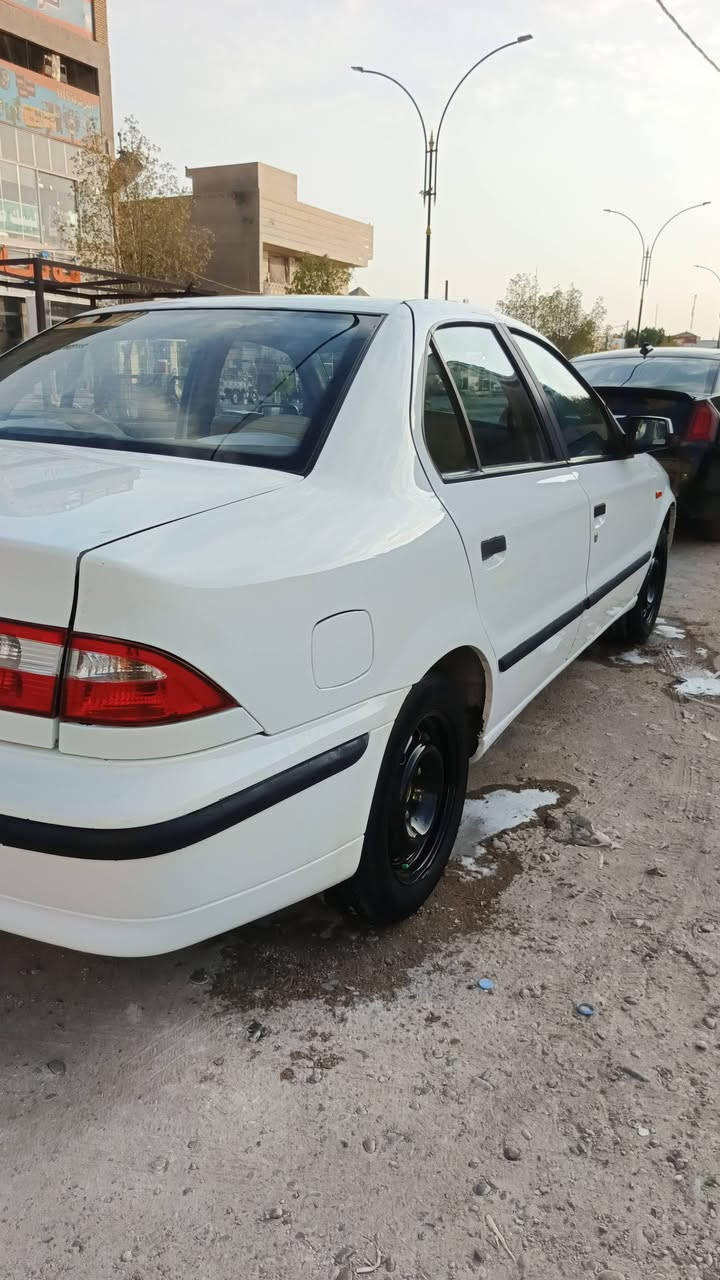 السلام عليكم سمند ١٢ واسط  مكان سياره النعمانيه  السعر (٤٣) ***********
