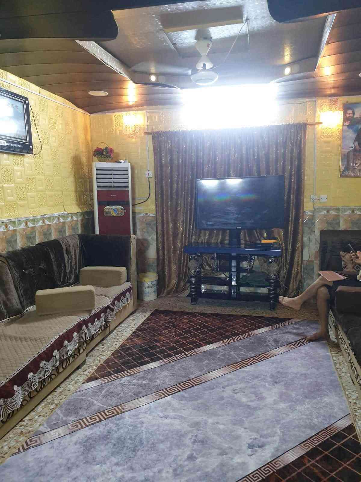 ٣٠٠م • ٣ غرف • جمعيات اسكان الموانى