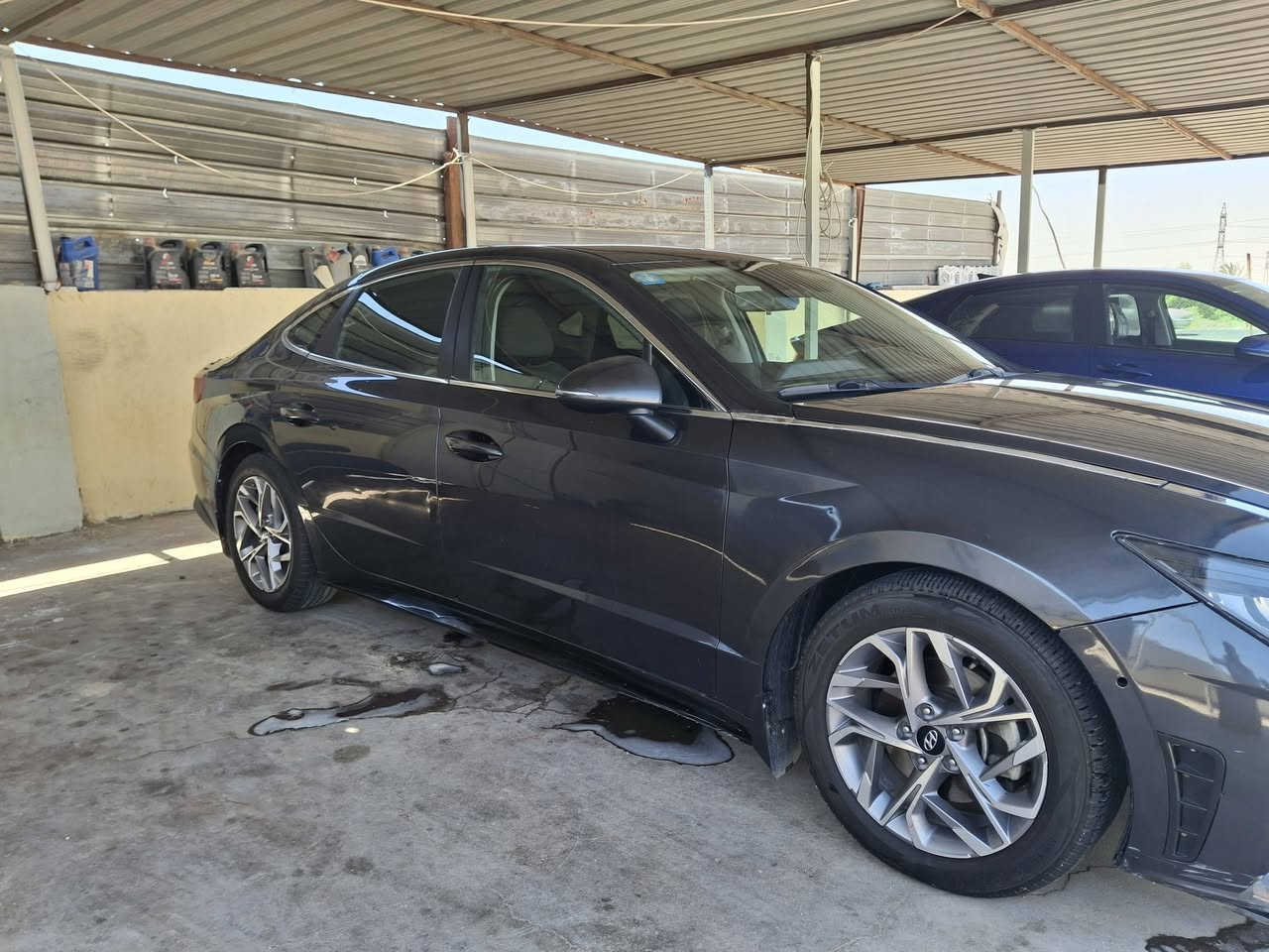 سوناتا مديل 21 رقم معوقين السعر 130 وبيه مجال بسيط  باقي التفاصيل الاتصال برقم *********** واتساب
