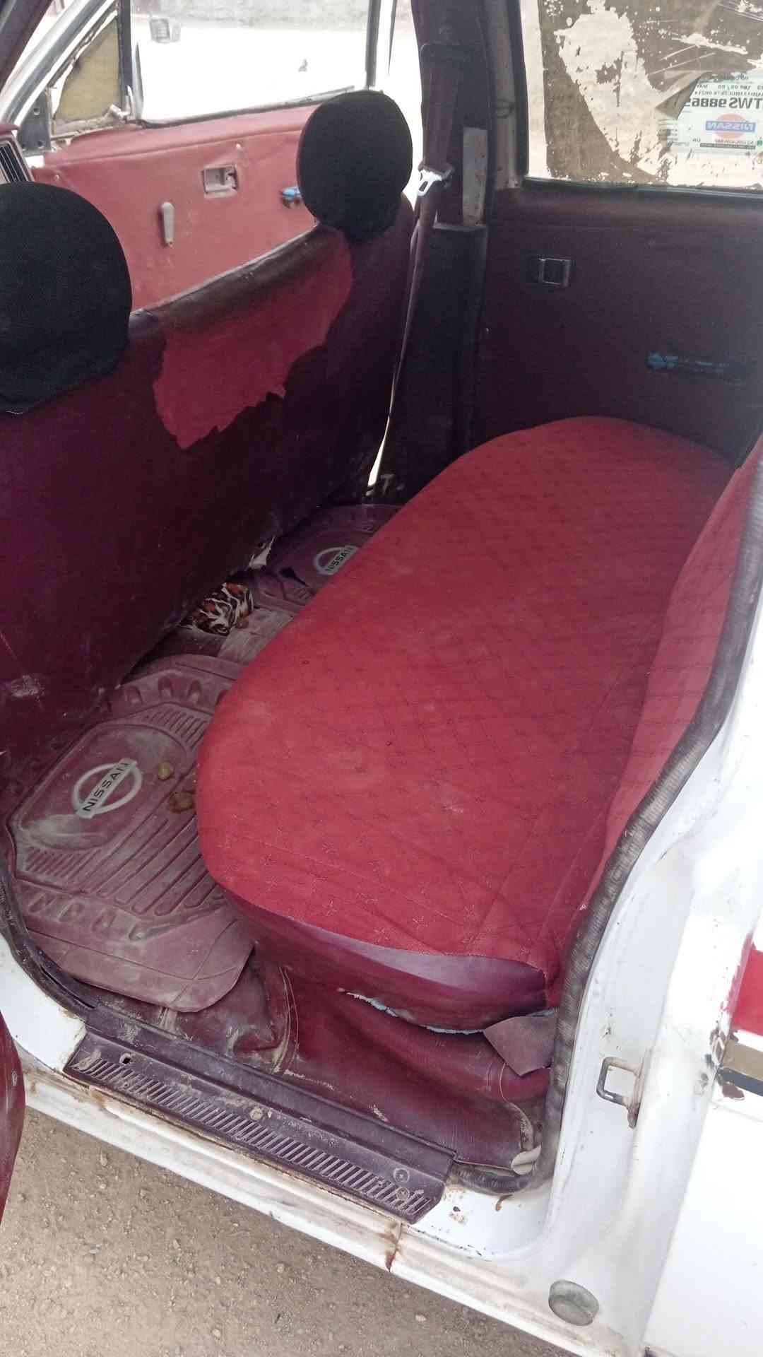 نيسان لبيع مديل 92 محرك وشاصي وكير مابيهن شي رقم ذي قار راعي السيارء موجود ال سعر 35)(***********
