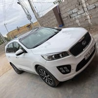 سورينتو SXL • V6 ٣٫٣ • فتحة بانوراما