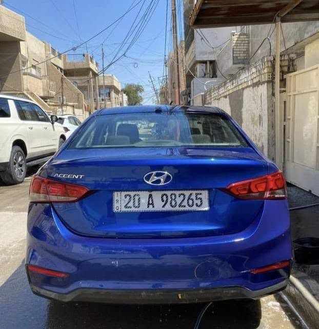 السلام عليكم للبيع هونداي اكسنت 2019 وارد أمريكي حادثها مثل ما موضوح وتم كص الربع الخلفي وتبديلة في الأردن شغل درجة أولي  الصندوق بلادي  مابي صبغ السيارة علي ايدنا حتي كتلوكات محتفضين بيها بيها بعض النقوصات الخفيفة محرك كير صدر ممتار تبريد تدفئة ممتاز 
كامل مواصفات محرك كير ممتاز باتري جديد بانزين كولة محسن كولش معتنين بيها استخدام شخصي ماشية 60 ألف حقيقي  رقم ديالة مشروع وطني سنوية 
السعر 73  وبيها مجال جدا بسيط 
***********

نص مكتوب في الصور:
- PLCAG
- PLC auction