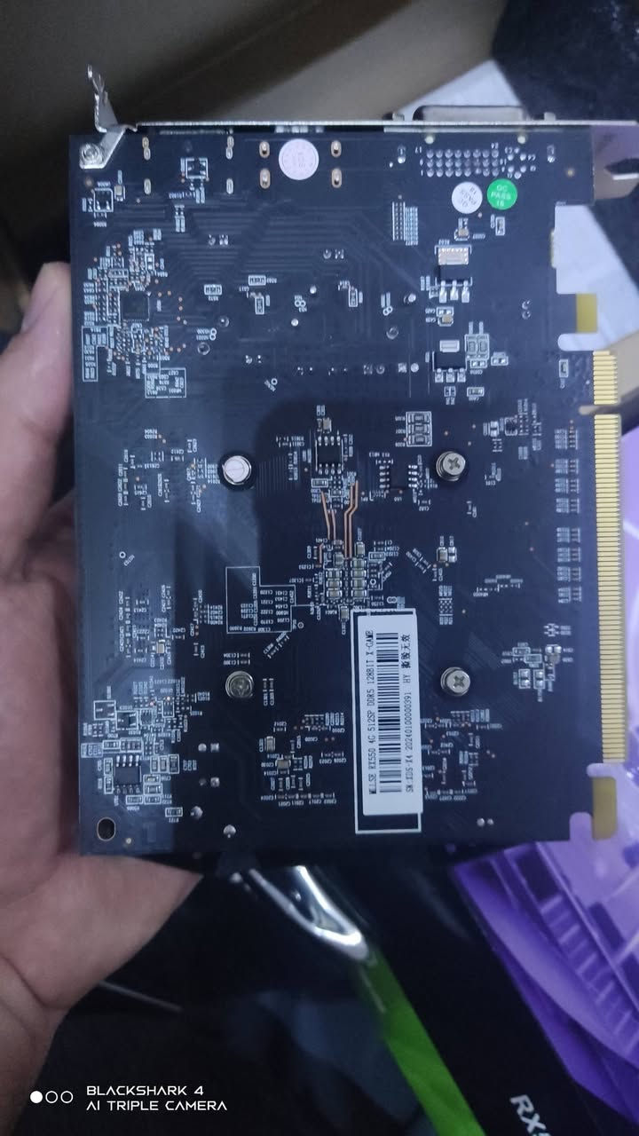 RX 550 4gb
جديد كبس سعر 60 للاستفسار خاص

نص مكتوب في الصور:
- BLACKSHARK 4 AI TRIPLE CAMERA