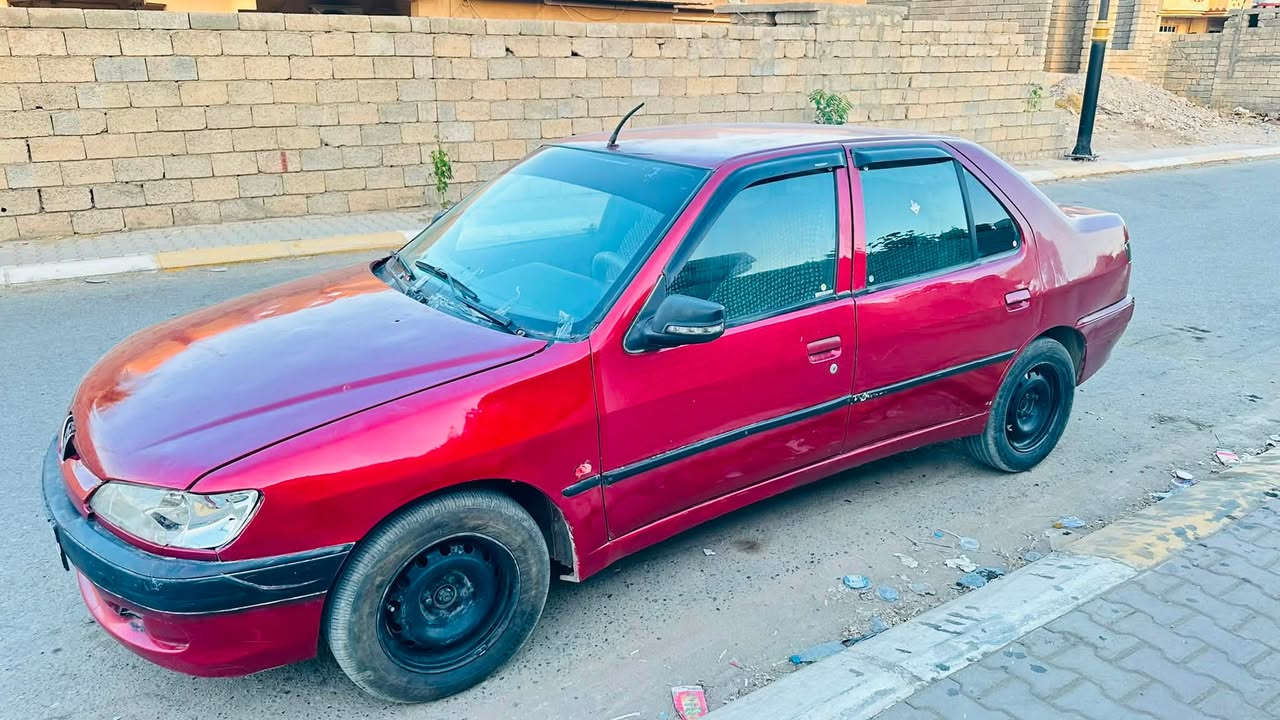 السلام عليكم 
بيجو 306 فرنسي موديل 2002
كير ،  محرك   شرط الفحص لا صرف ولا تبخير 
سيارة جاهزه من اي نقص 
سنويه 2028 
شرط التحويل
 ***********
