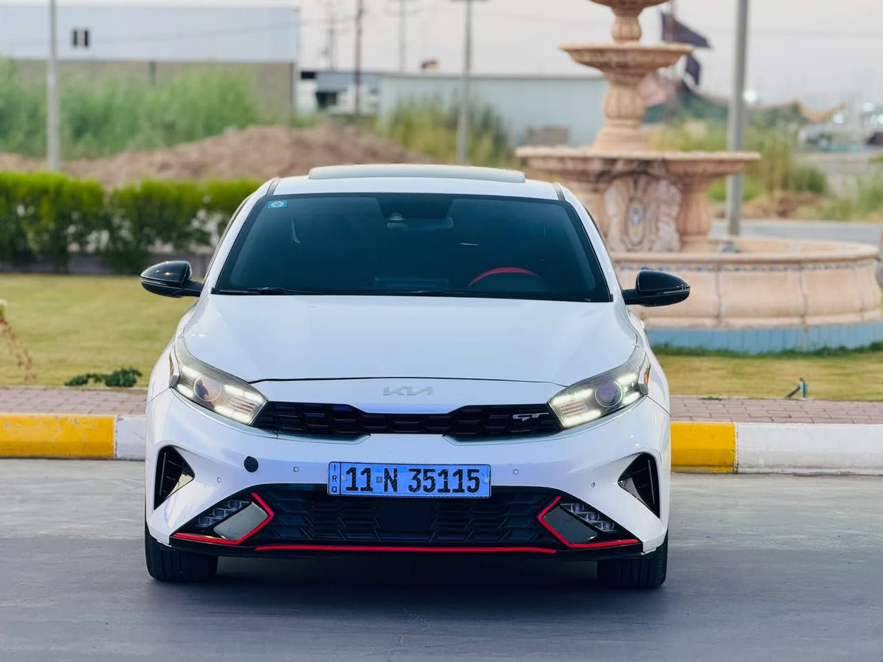 السلام عليكم كيا فورتي موديل 23 جي تي للبيع محرك 1600 تيربو ماشية 12 الف فول موصفات السعر 135 وبيها مجال للاستفسار *********** مكان السيارة بغداد
