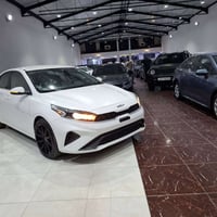 ابيض • ٢٠٢٤ • بدون رقم