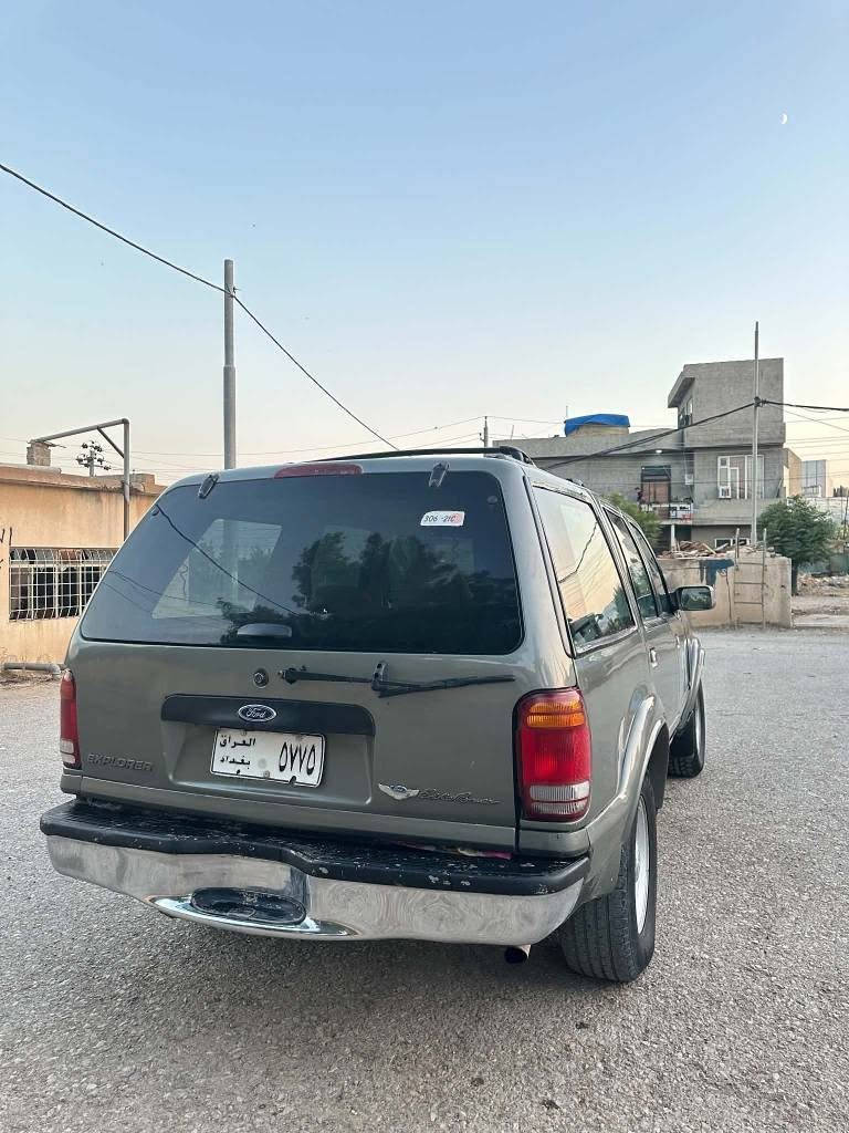 فۆرد ئیکسپلۆر 2001گێڕومەکینەی بەشەرت ئەکسل بەشەرت گێڕومەکینەی بیلاد گێڕ عادی ئاڕم پلاستیکی سلێمانی بەشەرتی غرامە سەیارەکە دەعمو لێدراوی نیە شوێن سلێمانی 22گەڵاو معامەلە
 ***********
*********** السليمانية, العراق
