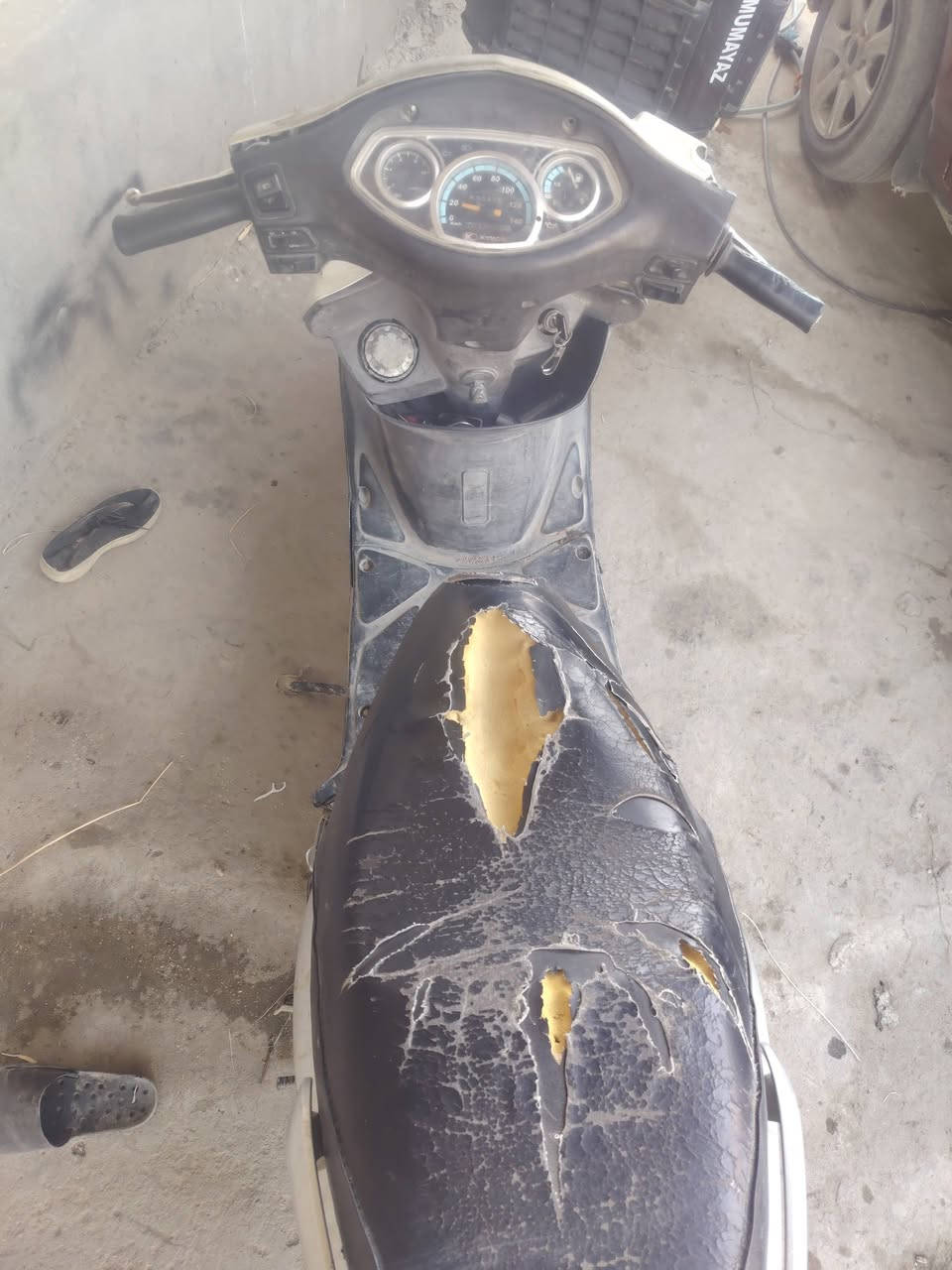 سلام عليكم
للبيع كامكو جي فور دراجه عاطله ماعرف لو زنجيل فالت لو كاطمه ولف محرك ما مفتوح ابد ولا مره ع وضع الشركه دراجه نضيفه قبل لا تطفه محركها ناعم ويخبل بس ماعرف شبيها سعرها 175 وبيها مجال مكاني بابل ناحيه الكفل ***********
