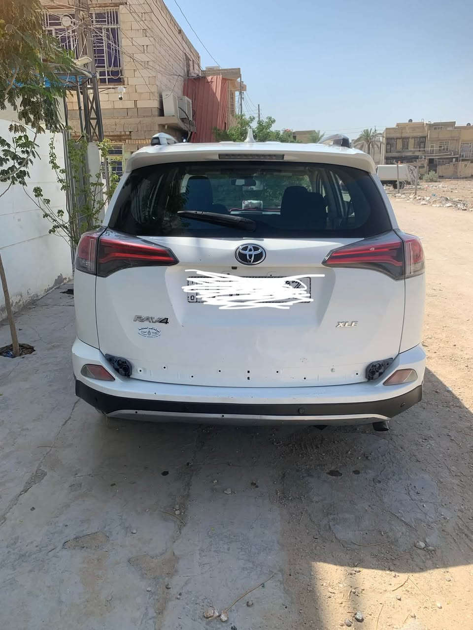 السلام عليكم راف فور XLE    ٢٠١٨ مكانها كربلاء والمواصفات المعروفه وكل شي موضح بالصور كير ومحرك وشاصي مكفول تايرات وباتري جديد سعر البيع ١٦٥ مراوس ايضاً بموديل احدث وجاهز للفرق رقم الموبايل ***********
