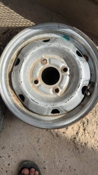 خوذة • مقاس ١٣ • نظيف