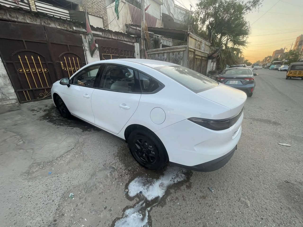 السلام عليكم بي واي دي
سيل 5 
ماشية 5 الف بانزين 
الف ونص كهرباء الكلي 7 الف 
زيرو استخدام شخصي باسمي شخصيااا 
مكاني : بغداد حي اور 
رقمي : ***********
متواجد واتساب واتصال فقط 
السعر : 19300 مليون وتلاثمية الف وبيها مجال 
مكفولة من صبغ وضربة وتبديل ورصعات عدة رصعة بالجنطة
