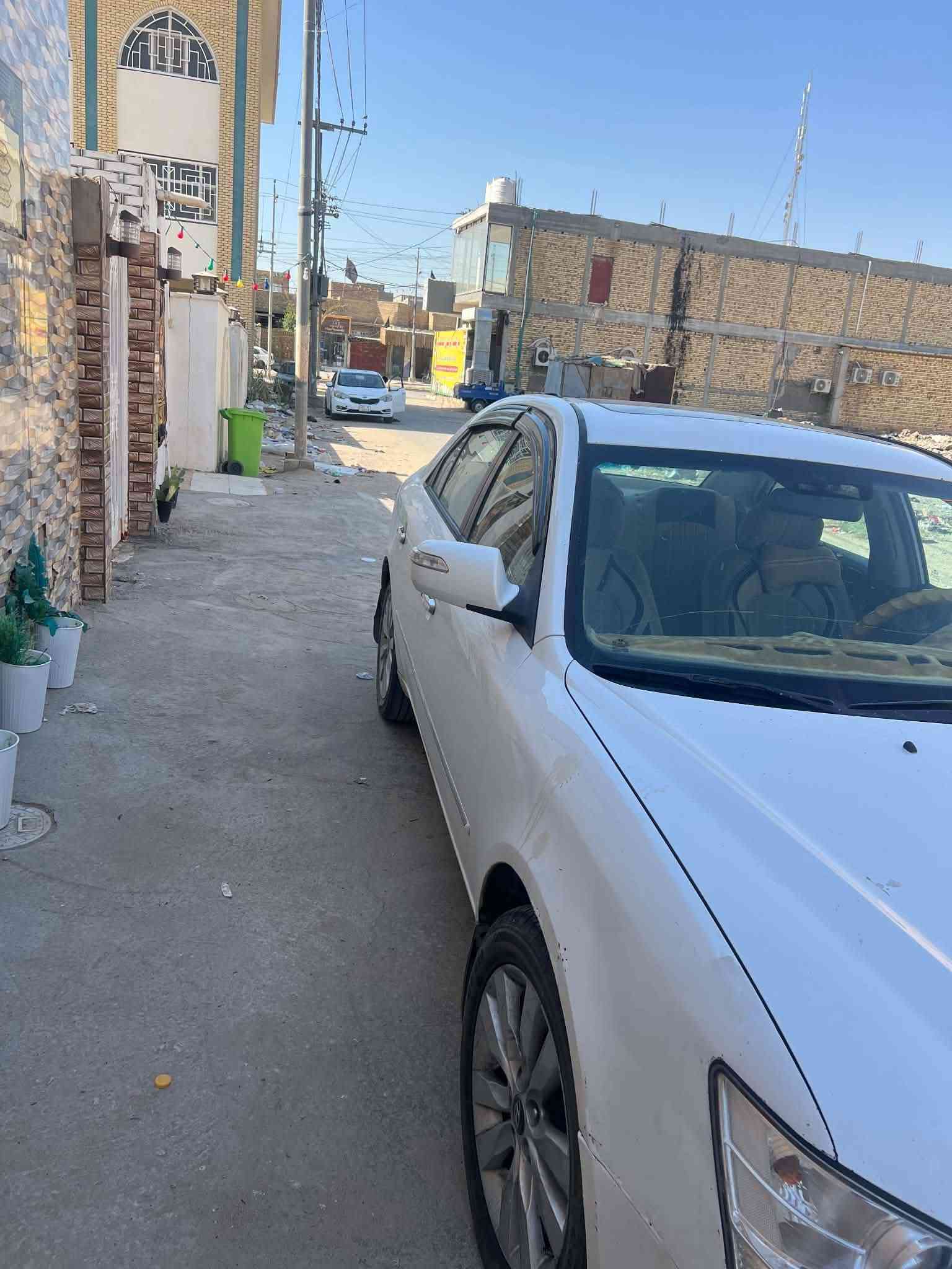 سلام عليكم سونات موديل 10سياره حلوه وجاهز مال جناي تخم تاير حداديه كير مكينه جاهزه عل اخير حبابه سياره كل عوتر مابيه لا صبغ فقط ذني ملاحضات وسونار يمك فقط 

مكان ديوانيه 
سعر 125وبيه مجال 
***********
