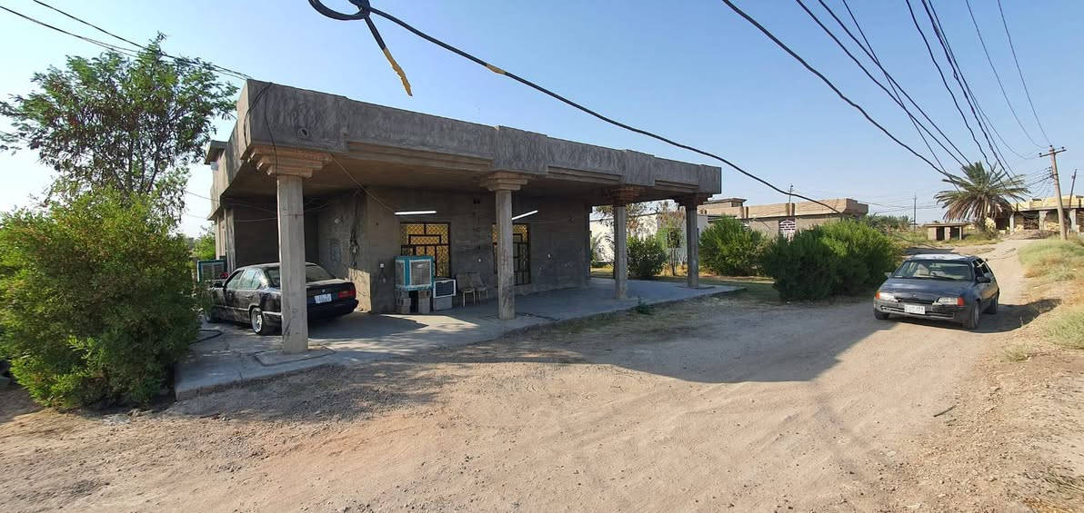 3دونم ونص طابو سند 25 بيهه 4بيوت بناء حديث مقابل جامع عثمان تبعد عن الدولي 700متر رايدهه 250كامل خدمات ***********
