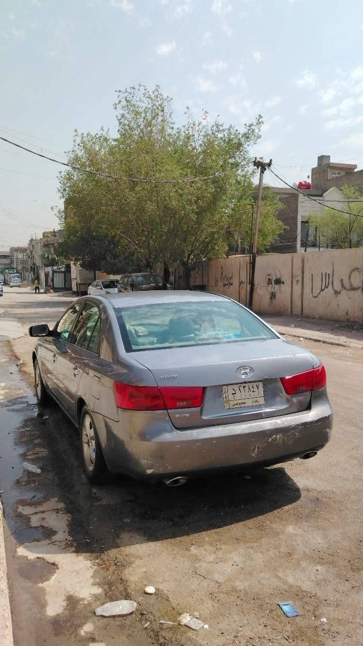 السلام عليكم
سوناتا 2007 وارد أمريكي V6 3.3 سياره حلوة و مرتبه
السياره لمتد الممشى مثل ما موضح بالصوره مكفوله كير و مكينه و حداديه اماميه و الحداديه الخلفيه عوزها فقط دبلات تبريدها حار ينرادله فحص لو غاز او شي ثاني  ما نعرف شبي حادثها من امريكا جاملغ الي يم السايق فقط سنويتها باسمنا لل 2027 و تنتهي مكاني بالعماره للاستفسار ***********
