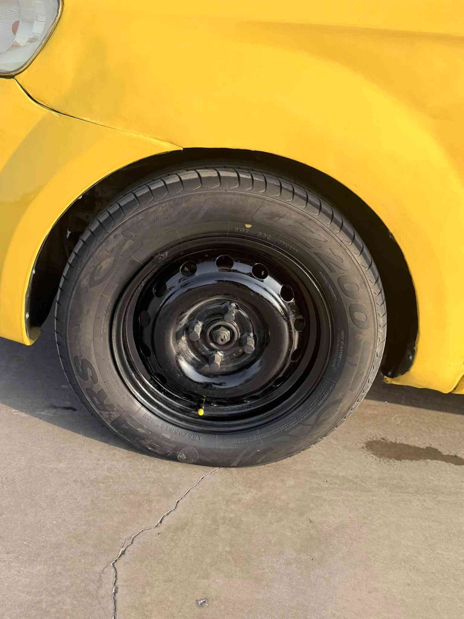 مكينة ١٫٤ • ٢٠١٣ • صبغ