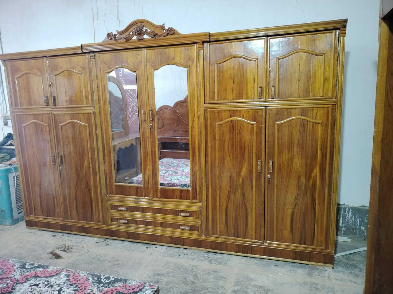 غرفه صاج تسكام درله وله ثقيل نضيفه كلش الغرفه بعده جديده كلش حلوه ومناسبه المكان ديوانيه حي العسكري نتصل او وتساب مفتوح ***********
