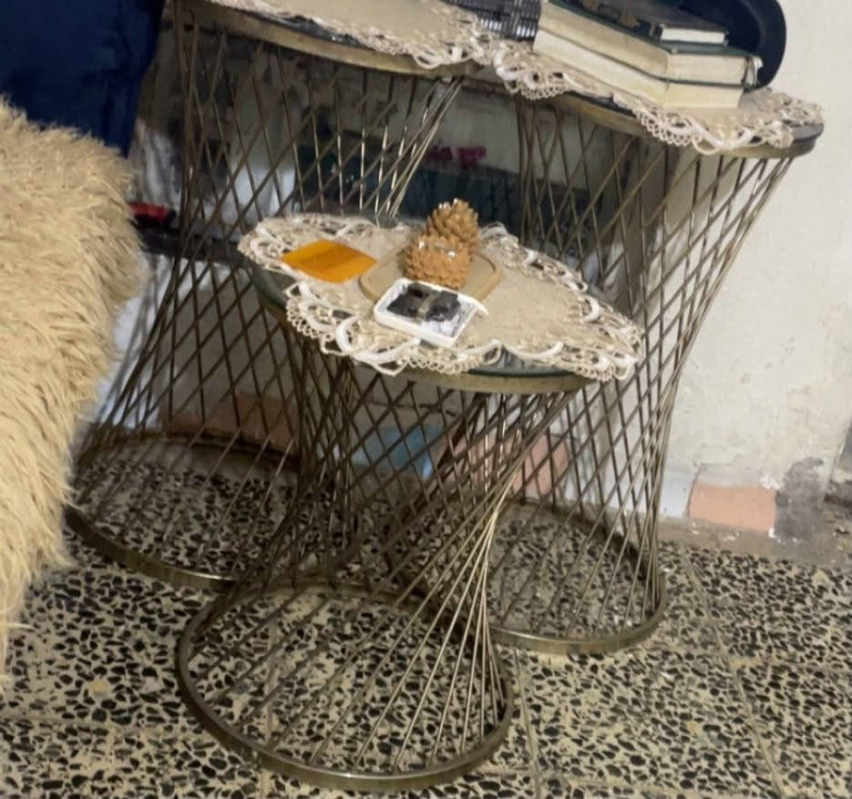 مستعجلين عل بيعه ٢٥٠ مع طبلات ٣ وبي مجال مكان بغداد رصافه والتواصل اتصال عله هاذا رقم***********وتساب فقط
