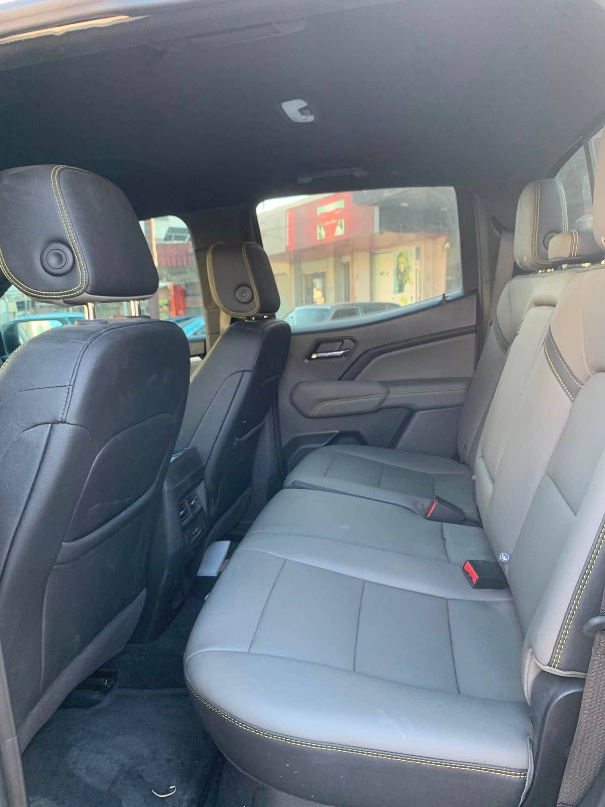 chevorolet colorado 2025
کوردی /
کۆد /531# 
مواسەفات / zr2 
مەکینە / 2.7twinT کەپس
ڕۆیشتن/ 6.000km
2 شوێنی pdr    سەرە شانسی ڕاکێشراوە .. ئێرباگ  سوکان و شان
       ڕقم کاتی  ۲ مانگ
نرخ/ 32500$  
ناونیشان/ هەولێر
واتساپ/

***********
***********
***********

عربی/
شۆفرلیت کۆلۆڕادۆ
۲ مکان pdr   رئس شانسی سحب بدون صبغ  ئێرباگ ستیرن و تکمە 
مواسفات / zr2
محرک /v4 2.7 twin T  کبس
فحس موقت  شهرین

سعر / ۳۲٥ ورقە
عنوان/ اربیل
واتساب/

***********
***********
*********** أربيل, العراق

نص مكتوب في الصور:
- #532
- Pdr